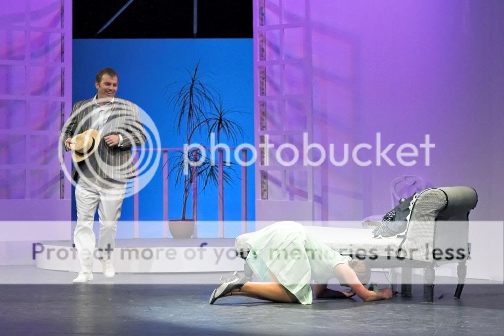 IMAGE: http://i392.photobucket.com/albums/pp9/hamacting/200702%20-%20EMT%20-%20The%20Boy%20Friend/3115753848_ca5120506f_o.jpg