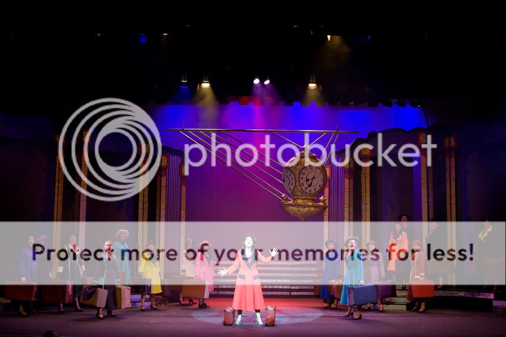 IMAGE: http://i392.photobucket.com/albums/pp9/hamacting/Theatre%20Guild%20-%20Copacabana/TheatreGuild_Copcabana_1_074.jpg